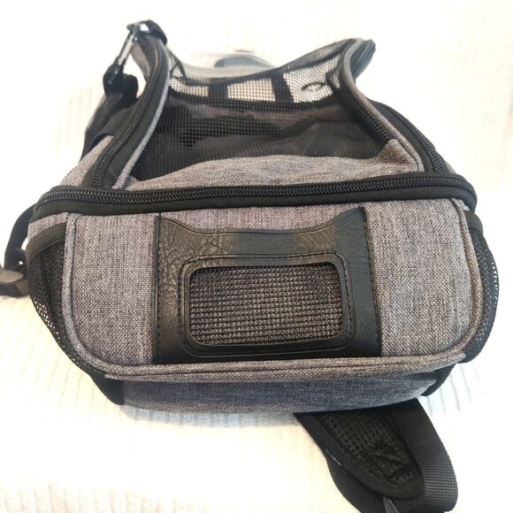 Pet Carrier Backpack Adjustable Shoulders Bag Breathable Mesh with Keychain bag - Picture 12 of 16